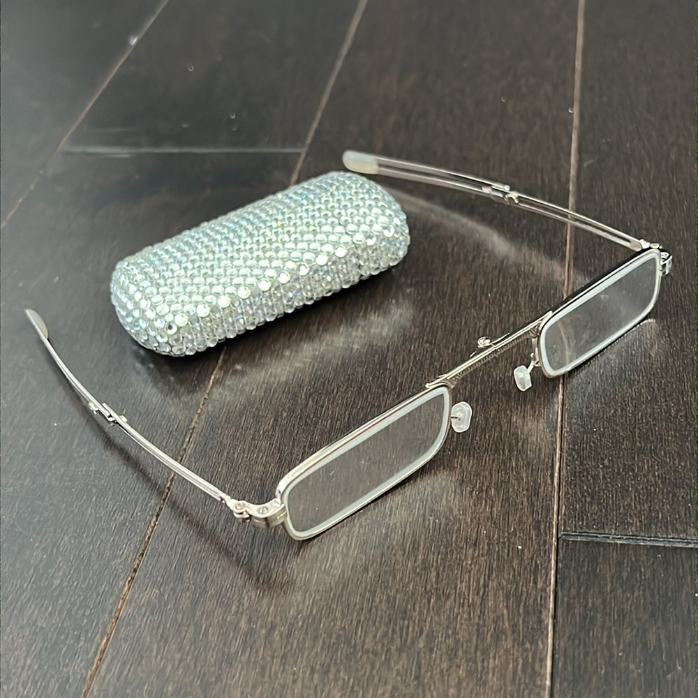 Minifold by EyeMagine +2.5 Fold up Readers in Rhinestone/crystal Carry Case $275 - Picture 5 of 8
